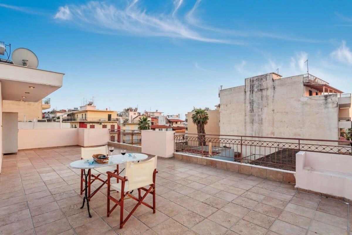 Spacious Urban Haven-Family Home, Perfect Location Kalamata Exterior photo